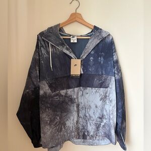 Nike Gray Blue Tie-Dye Windbreaker